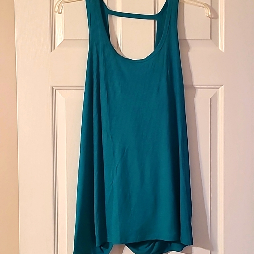 LuLaRoe Triumphant Tank 2XL NWT
